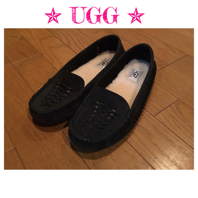 UGG(アグ)のUGG♡フラットシューズ レディースの靴/シューズ(スリッポン/モカシン)の商品写真