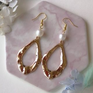 パール×大ぶりゴールドイヤリング　ピアス(ピアス)