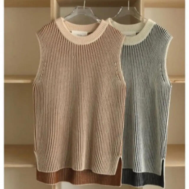 TODAYFUL - トゥデイフル タックストライプベスト レッドの通販 by naa ...