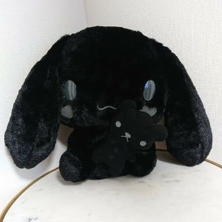 シナモロール(シナモロール)の最安値 シナモロール★わくわくブラックフライデー★限定品☆ぬいぐるみ(ぬいぐるみ)