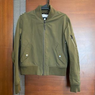 ザラ(ZARA)のMA1ジャケット　ほぼ新品　zara 売り切り価格　un3d (ブルゾン)