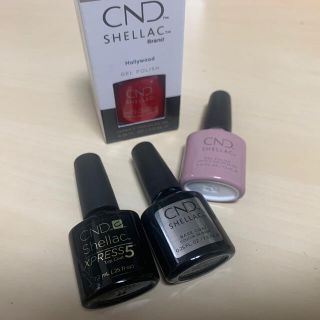 シーエヌディー(CND)のシェラックネイル  トップコート、ベースコート(カラージェル)