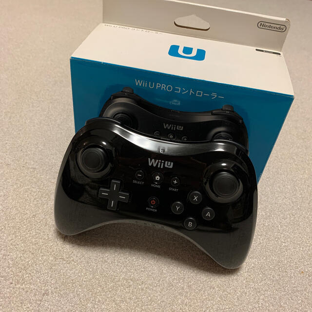 Wii U(ウィーユー)のWiiU PROコントローラー プロコン 箱付き エンタメ/ホビーのゲームソフト/ゲーム機本体(家庭用ゲーム機本体)の商品写真