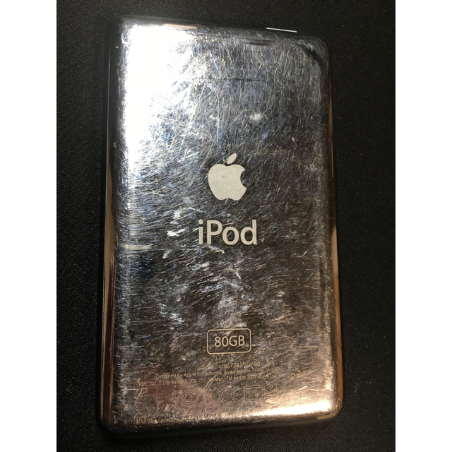 Apple(アップル)のAPPLE iPod classic ８０GB シルバー スマホ/家電/カメラのオーディオ機器(ポータブルプレーヤー)の商品写真