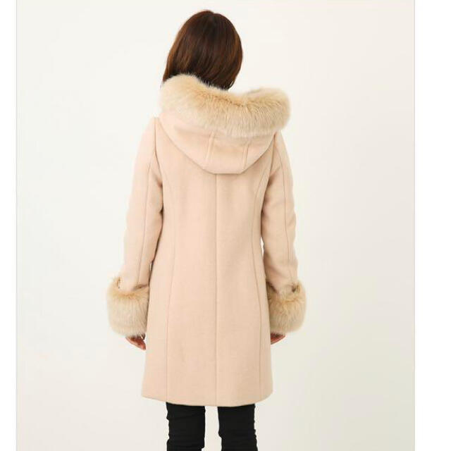 rienda(リエンダ)のrienda Faux Fur フーディレースコンビ レディースのジャケット/アウター(毛皮/ファーコート)の商品写真