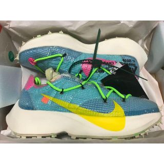 ナイキ(NIKE)の定価以下！希少サイズ　NIKE off-white ヴェイパーストリート(スニーカー)