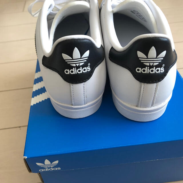 adidas(アディダス)のadidas新品22.5 レディースの靴/シューズ(スニーカー)の商品写真