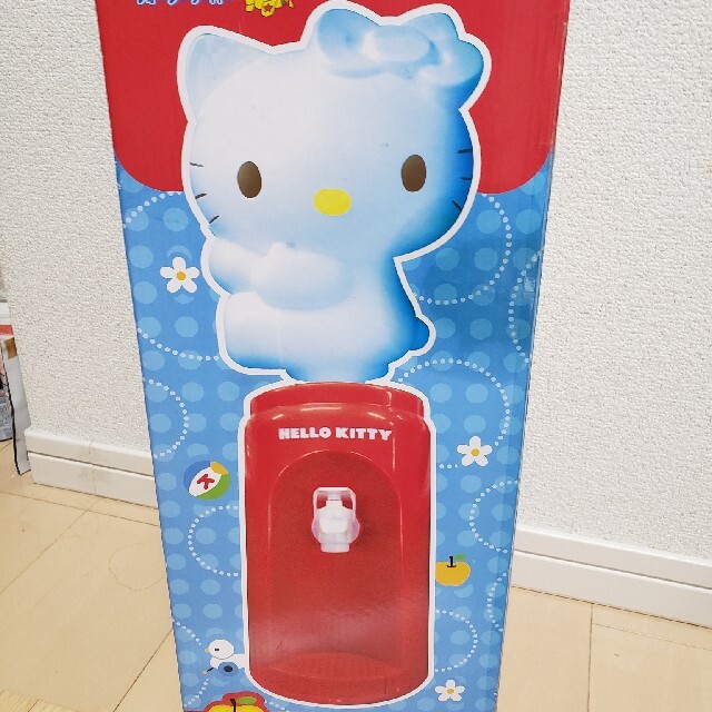 Hello Kitty ウォーターサーバーの通販 By ささわ23 S Shop ラクマ
