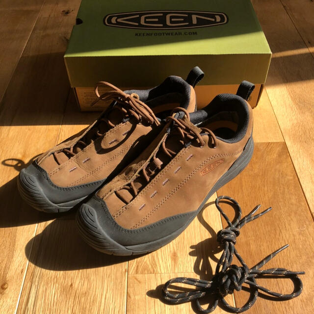 KEEN(キーン)のメンズ | ジャスパー ツー ウォータープルーフ | 防水スニーカー メンズの靴/シューズ(スニーカー)の商品写真