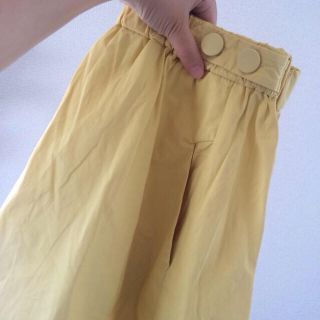 ザラ(ZARA)のZARA レモンイエロースカート(ひざ丈スカート)