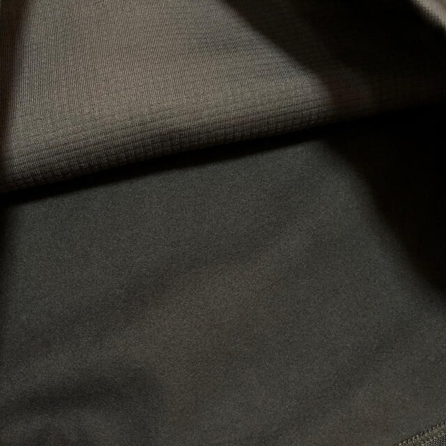 NIKE(ナイキ)の140 ナイキサーマトレーナー　裏ボアトレーナー　裏起毛　サーマトレーナー キッズ/ベビー/マタニティのキッズ服男の子用(90cm~)(Tシャツ/カットソー)の商品写真
