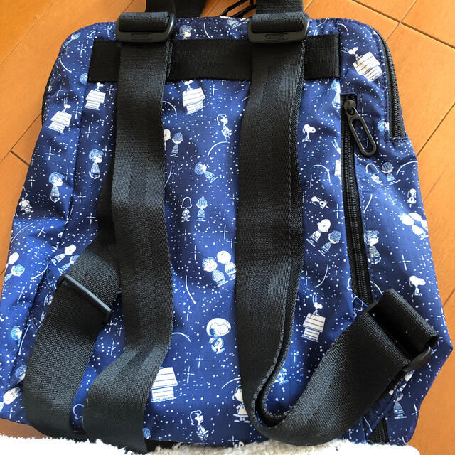 LeSportsac(レスポートサック)のレスポートサック 2way リュック スヌーピー♡ レディースのバッグ(リュック/バックパック)の商品写真