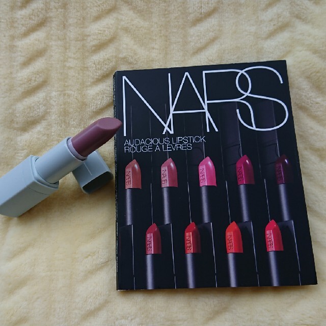 NARS(ナーズ)のNARS リップスティック 限定色9412 おまけ付き コスメ/美容のベースメイク/化粧品(口紅)の商品写真