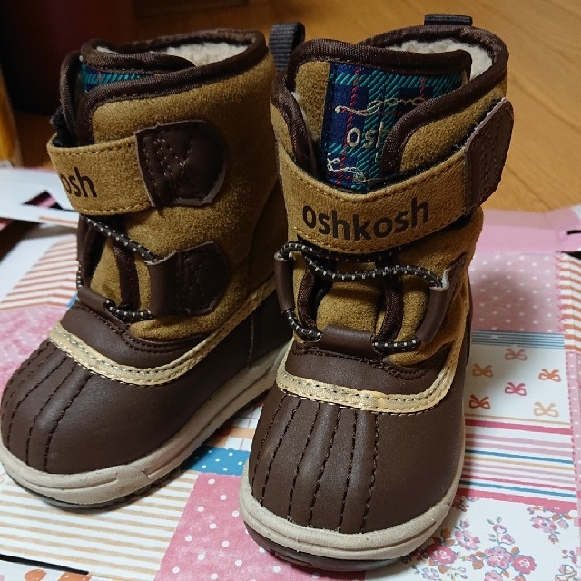 OshKosh(オシュコシュ)のスノーブーツ 13cm oshkosh 冬靴 雪靴 キッズ/ベビー/マタニティのベビー靴/シューズ(~14cm)(ブーツ)の商品写真