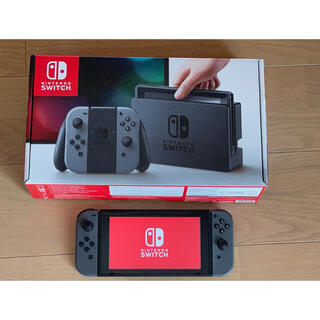 ニンテンドウ(任天堂)の任天堂　Nintendo Switch JOY-CON グレー 本体  (家庭用ゲーム機本体)