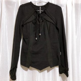 オッズオン(OZZON)の美品　OzzCroce ニット(ニット/セーター)