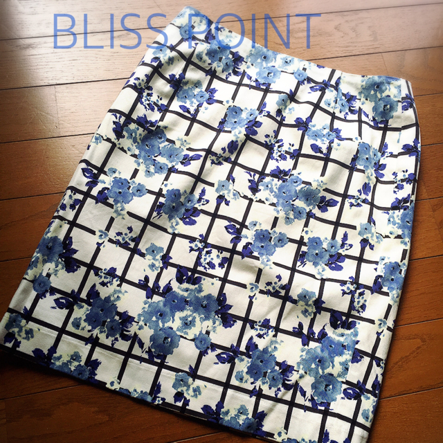 BLISS POINT(ブリスポイント)のブルー花柄スカート レディースのスカート(その他)の商品写真