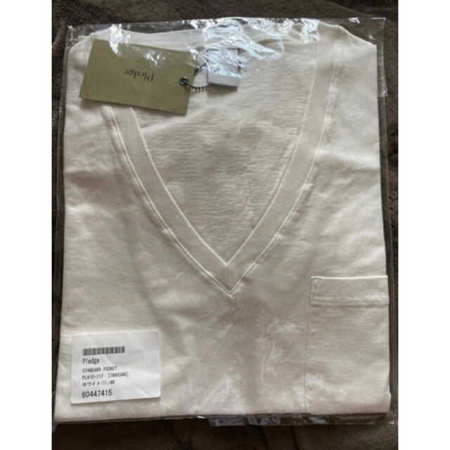 Pledge - Pledge☆Vネック胸ポケットTシャツの通販 by m.y's shop