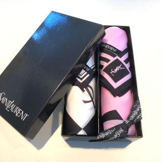 イヴサンローランボーテ(Yves Saint Laurent Beaute)の新品未使用イブサンローランハンカチセット　白ピンク(ハンカチ)