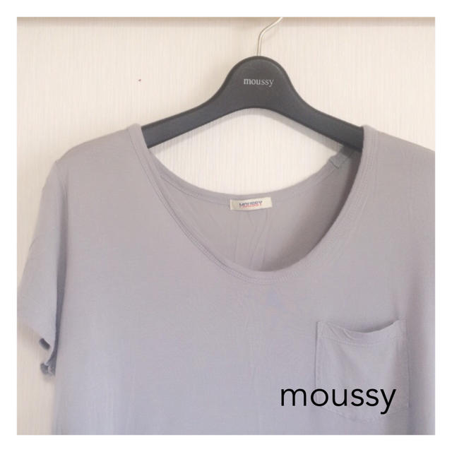 moussy(マウジー)のmoussy 無地Tシャツ レディースのトップス(Tシャツ(半袖/袖なし))の商品写真