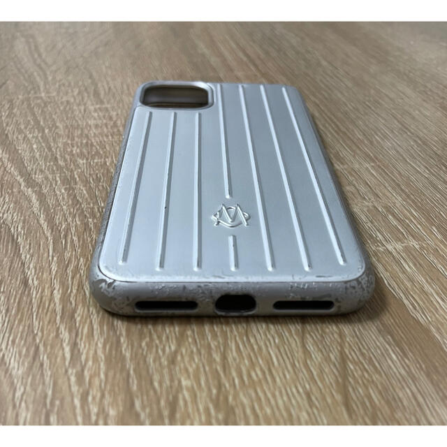 リモワ　Rimowa アルミニウム iPhone 11 ケース