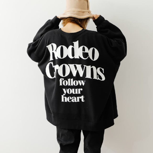RODEO CROWNS WIDE BOWL(ロデオクラウンズワイドボウル)のブラック レディースのトップス(トレーナー/スウェット)の商品写真