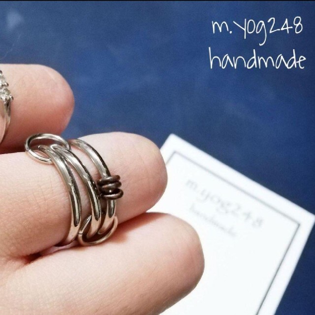 ラジウムシルバー3連リング　3連ブロンズ丸カン　おしゃれリング　指輪 レディースのアクセサリー(リング(指輪))の商品写真
