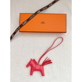 エルメス(Hermes)のHERMES ロデオ pm ローズアザレ　新品　貴重　エルメス  ピンク(バッグチャーム)