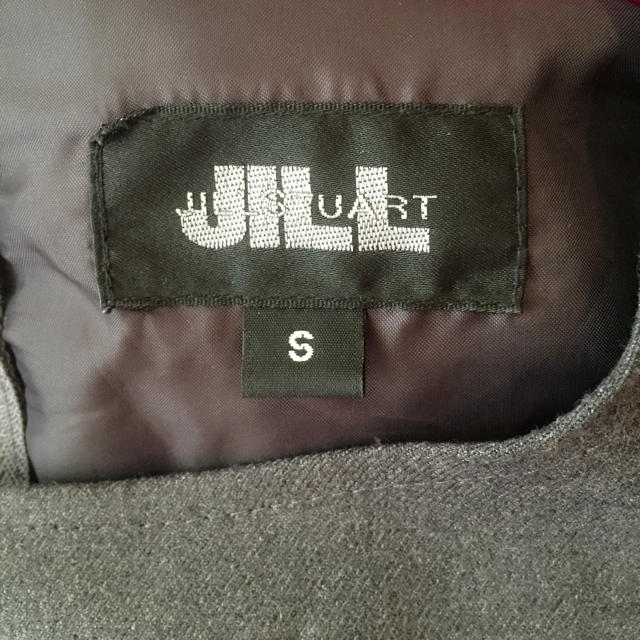 JILL by JILLSTUART(ジルバイジルスチュアート)のワンピース レディースのワンピース(ひざ丈ワンピース)の商品写真