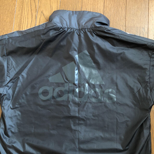 adidas(アディダス)のadidas ウインドブレーカー 160cm キッズ/ベビー/マタニティのキッズ服男の子用(90cm~)(ジャケット/上着)の商品写真