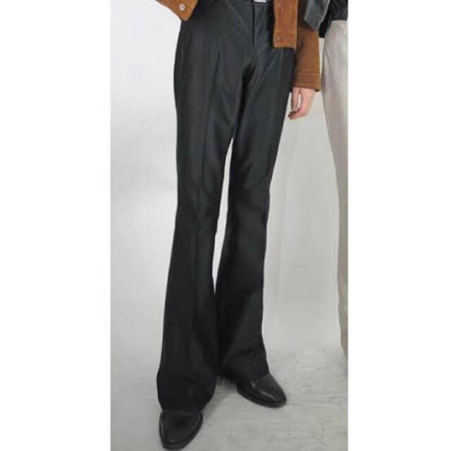 JOHN LAWRENCE SULLIVAN(ジョンローレンスサリバン)のSullen フレアパンツ スラックス メンズのパンツ(スラックス)の商品写真