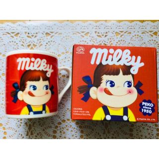 非売品　不二家ペコちゃん　プレミアムマグカップ　70thアニバーサリー(キャラクターグッズ)