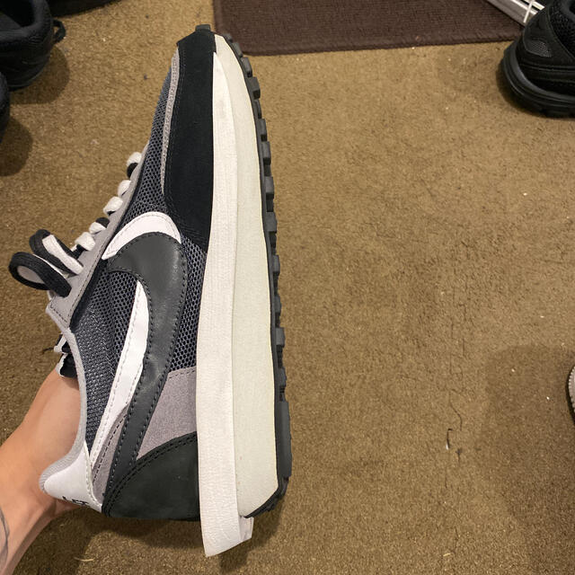 NIKE(ナイキ)のnike  × sacai  スニーカー　25.5 メンズの靴/シューズ(スニーカー)の商品写真