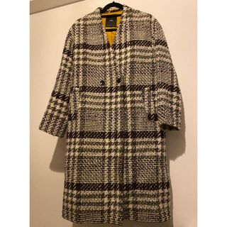 ザラZARA　金ラメ入カラフルツイードフリンジ付ノーカラー薄手ロングアウター春秋