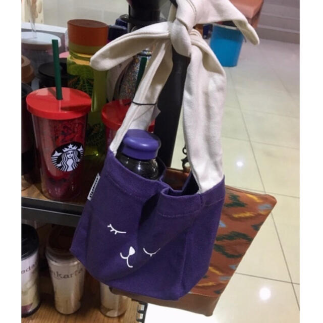 Starbucks Coffee(スターバックスコーヒー)のStarbucks bunny pouch bag スターバックス バニーポーチ レディースのファッション小物(ポーチ)の商品写真