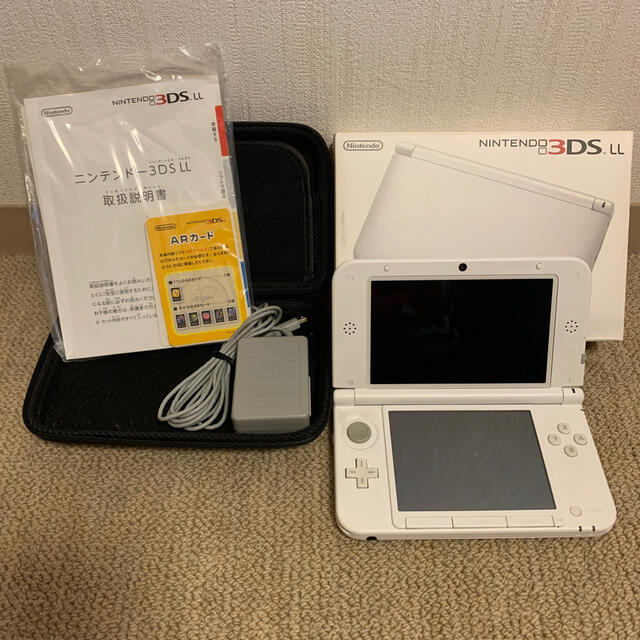 Nintendo 3DS  LL 本体 ホワイト - 純正ACアダプタ付