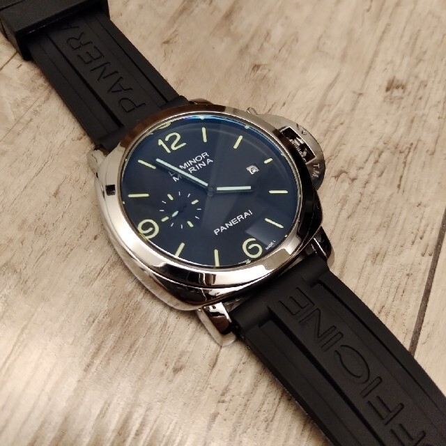 PANERAI(パネライ)の時計　ラバーベルト メンズの時計(ラバーベルト)の商品写真