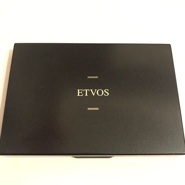 ETVOS(エトヴォス)のETVOS タイムレスミネラルファンデーション コスメ/美容のベースメイク/化粧品(ファンデーション)の商品写真