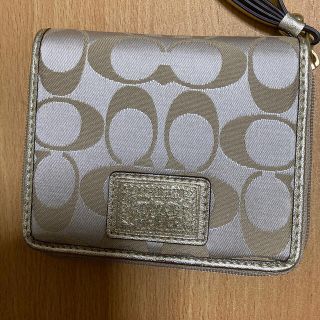 コーチ(COACH)のcoach 二つ折り財布(財布)