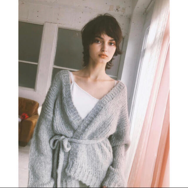 Rosary moon(ロザリームーン)のFluffy Belted Cardigan  レディースのトップス(カーディガン)の商品写真