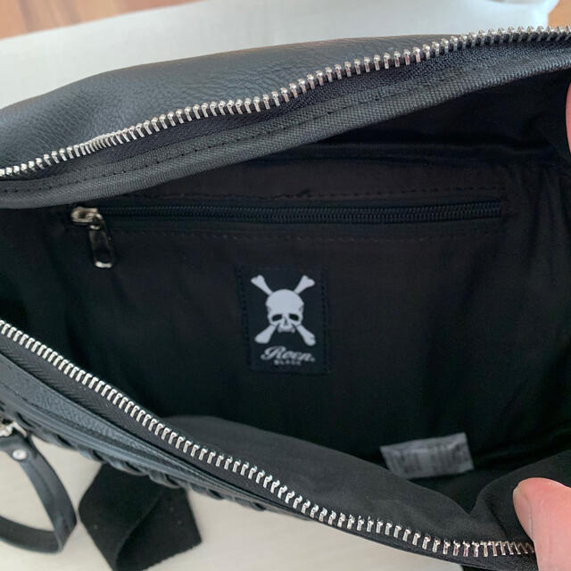 Roen(ロエン)のモンキー  D  ルフィー様専用 メンズのバッグ(ボディーバッグ)の商品写真
