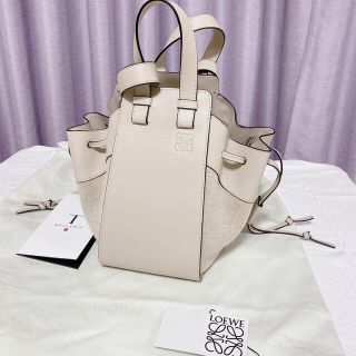 ロエベ(LOEWE)のロエベ　ハンモック　スモール　リネン　ライトオート(ハンドバッグ)