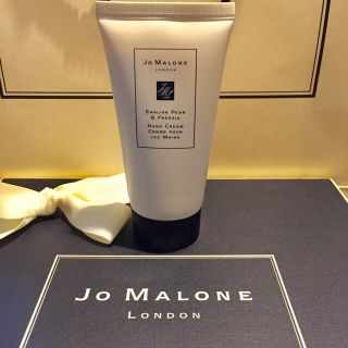 ジョーマローン(Jo Malone)の♡ジョーマローン ハンドクリーム ♡イングリッシュペアー&フリージア 新品(ハンドクリーム)