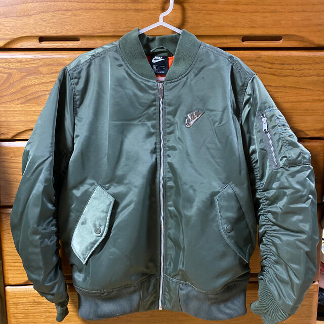 NIKE(ナイキ)のNIKE ナイキ PUNK PACK BOMBER JACKET メンズのジャケット/アウター(フライトジャケット)の商品写真