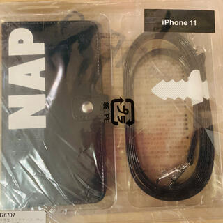 トリプルエー(AAA)のNAPTIMEスマホケースiPhone11(iPhoneケース)