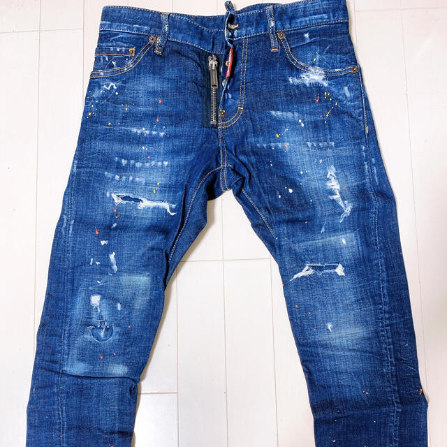 DSQUARED2(ディースクエアード)のDSQARED2 SEXY TWIST DENIM サイズ42 メンズのパンツ(デニム/ジーンズ)の商品写真