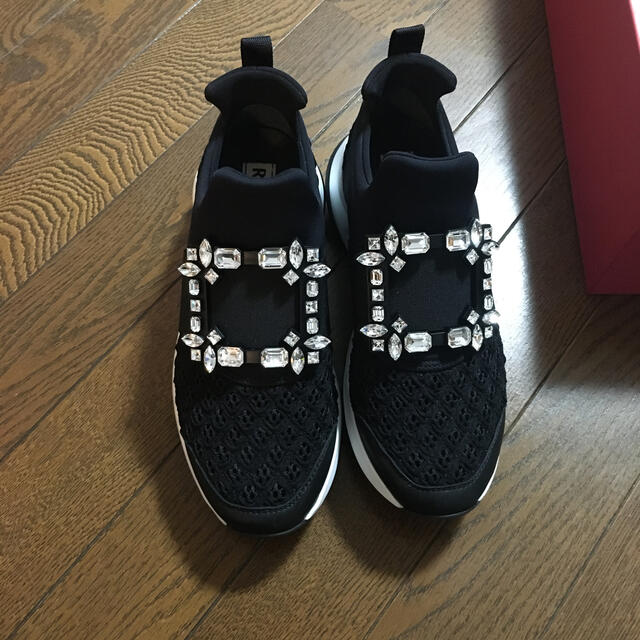 メール便無料】 ROGER VIVIER - Tさま専用 スニーカー - hesnor.com