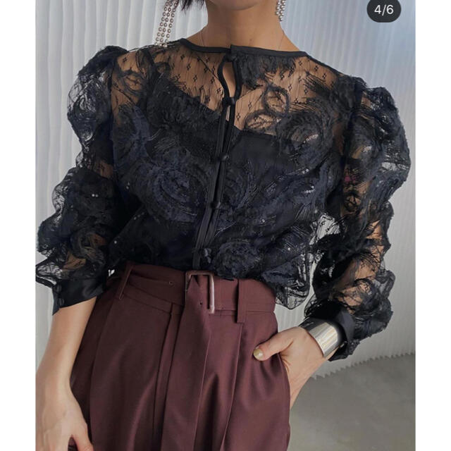 UNDRESSED 2WAY FAIRY LACE BLOUSE