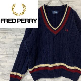 フレッドペリー(FRED PERRY)のフレッドペリー　ニット・セーター　刺繍ロゴ　肉厚　ネイビー　XL(ニット/セーター)