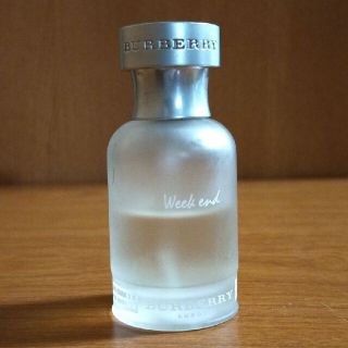 バーバリー(BURBERRY)のバーバリー　ウィークエンド香水(ユニセックス)